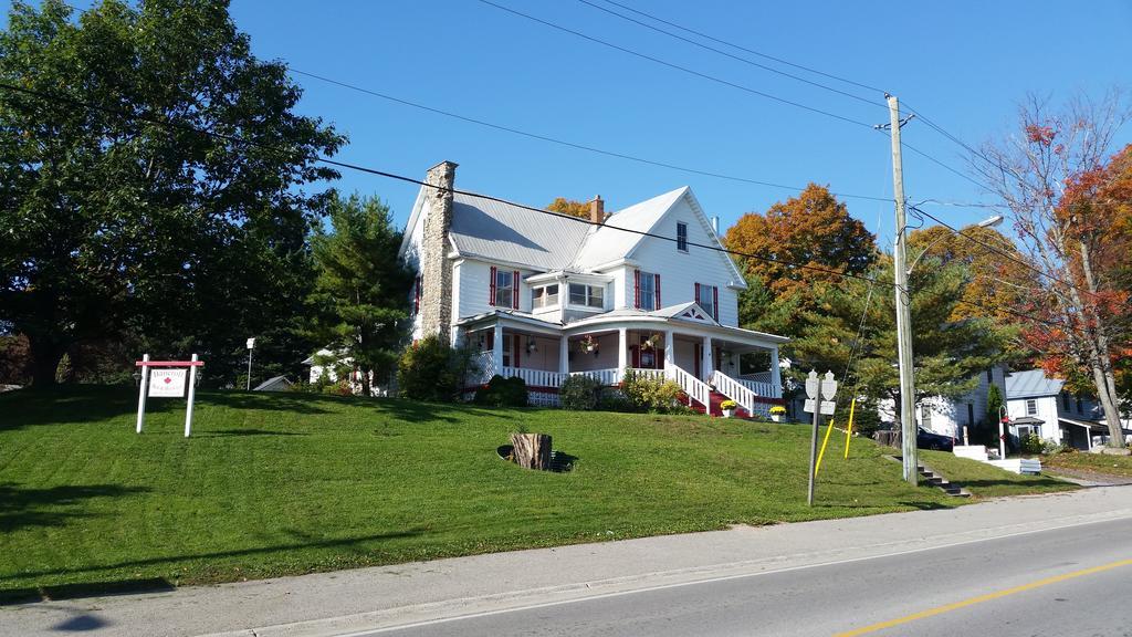 Bancroft Bed & Breakfast Exterior photo