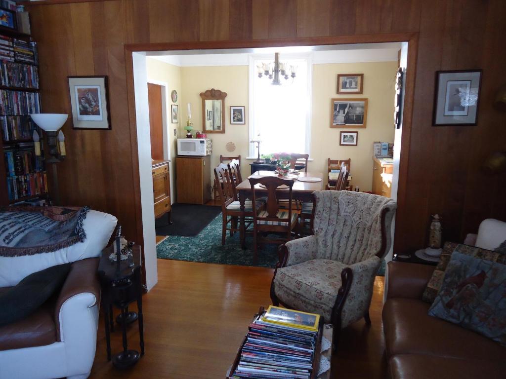 Bancroft Bed & Breakfast Exterior photo